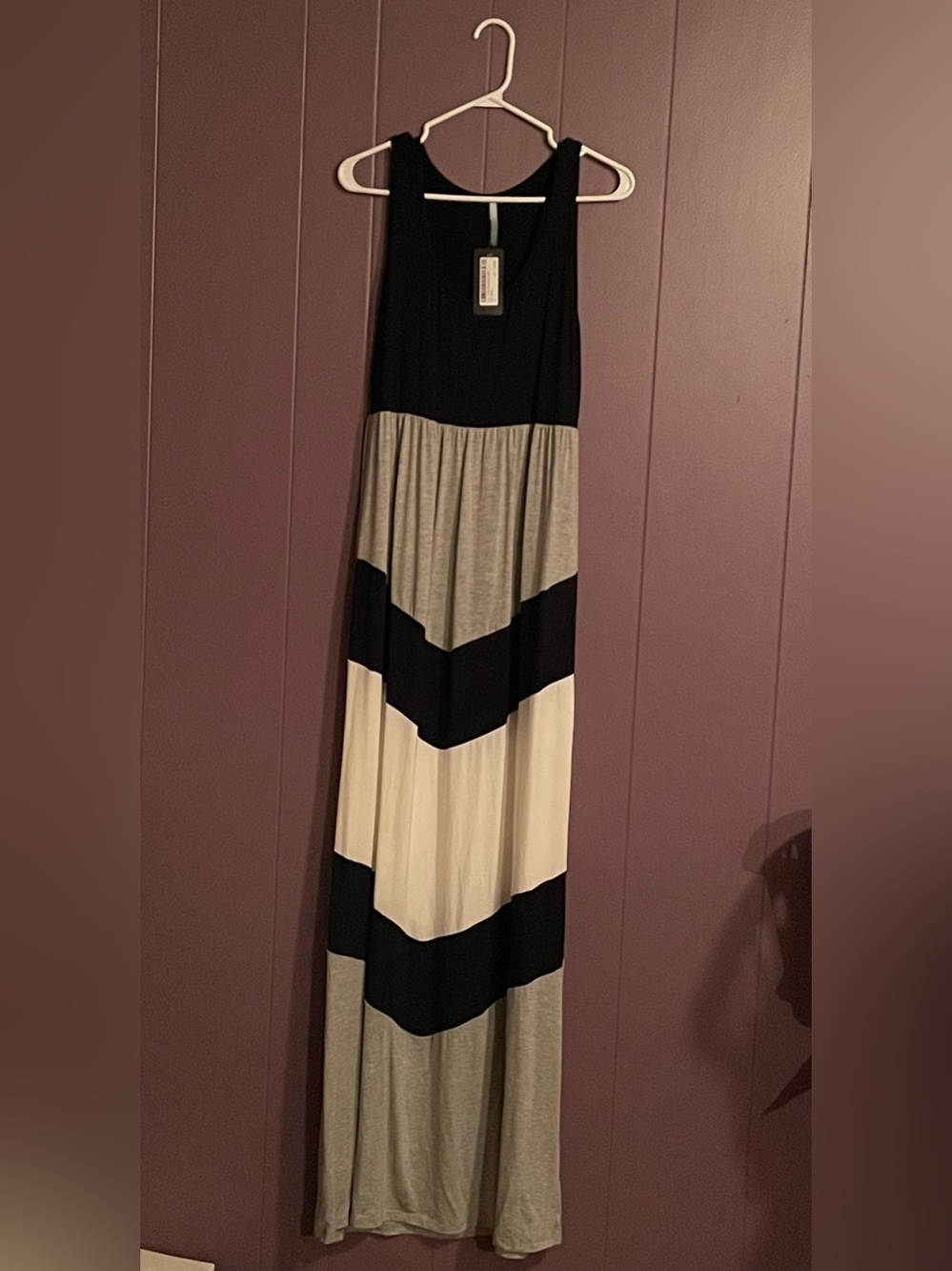 Bellamie Black, Gray & Cream Chevron Maxi Dress